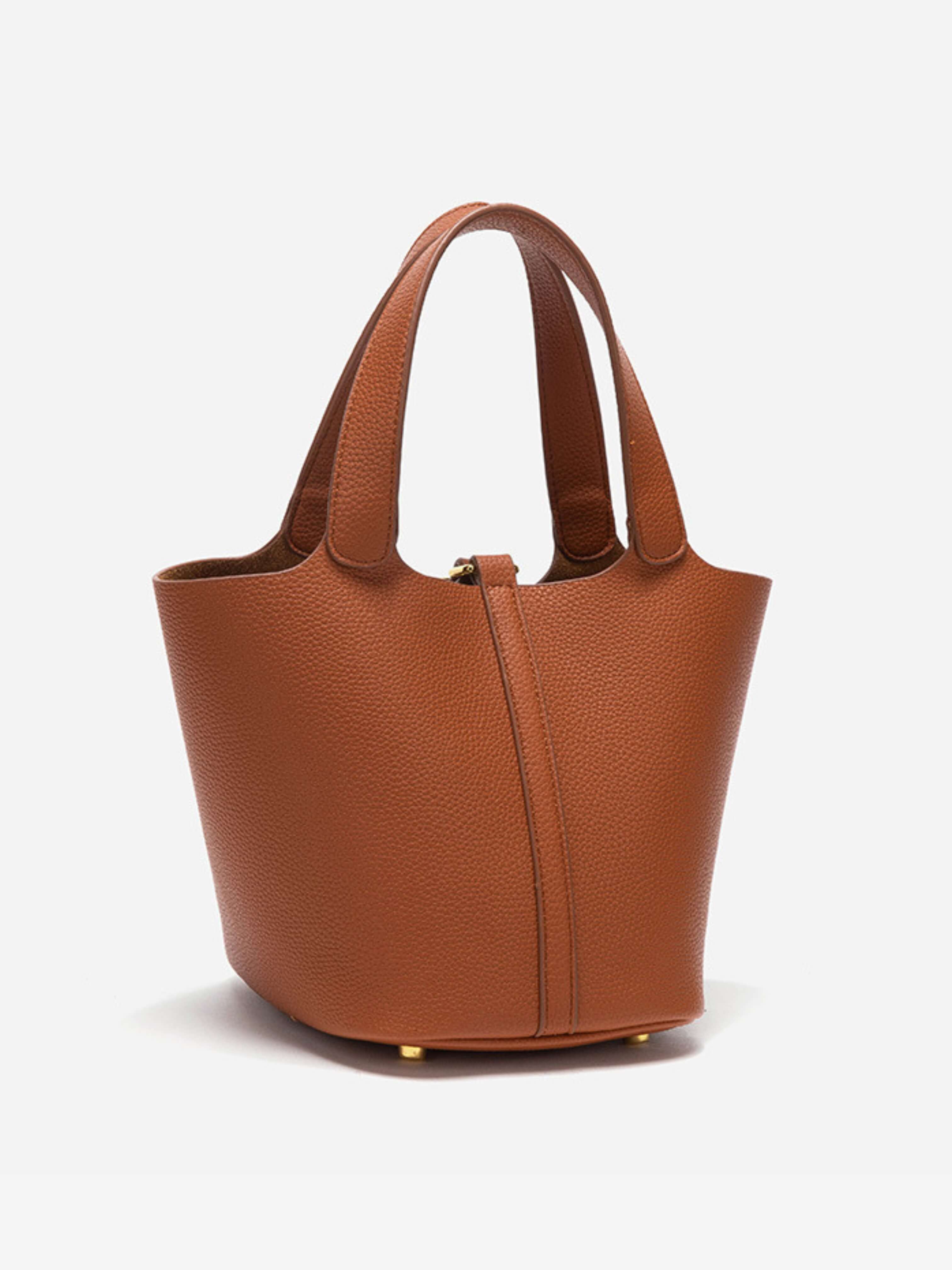 Lia Bucket Bag
