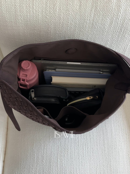 Helen Suede Tote Bag (adatta a un laptop da 16 pollici)